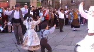 Portuguese traditional folk dance [upl. by Nessi223]