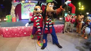 Max and Goofy Dance I2IEye to Eye  Disneyland Edition [upl. by Euqinommod]