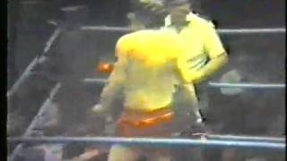 Lenny McLean Vs Johnny Clark [upl. by Econah594]