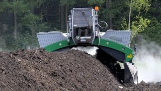 Composter les déchets verts une action pour lenvironnement [upl. by Atsejam]