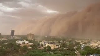 Huge ‘apocalyptic’ dust cloud sweeps over Niger capital Niamey [upl. by Bigford707]