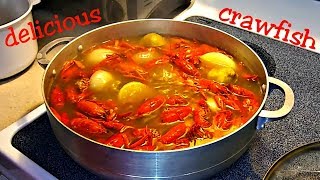 How to cook and eat crawfish [upl. by Atsok]