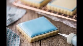 Easy Royal Icing Recipe for Decorating [upl. by Damicke]