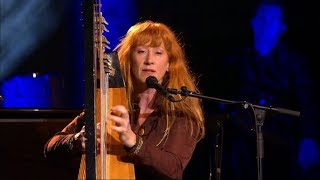 Loreena McKennitt  She moved trough the fair [upl. by Leiru]