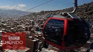 Bolivia el teleférico que unió dos mundos  BBC Mundo [upl. by Eire663]