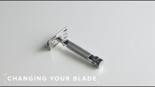 How to Put Blades in a Safety Razor [upl. by Nilpik]