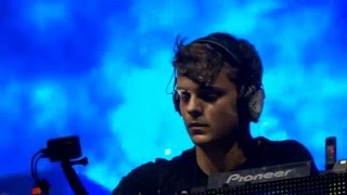 Avicii amp Martin Garrix  Waiting for love [upl. by Narol]