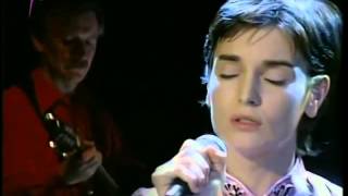 sinead oconnor  she moved through the fair live 1997 kieransirishmusicandsurvival [upl. by Attoynek29]