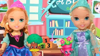 Elsya and Annya Go To School for Show and Tell Toys In Action [upl. by Niveg]