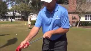 HOW TO CHANGE A PUTTER GRIP [upl. by Ikkiv]