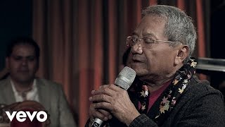 Armando Manzanero  Me Dijeron Que Estás Bien En Vivo [upl. by Hayouqes988]